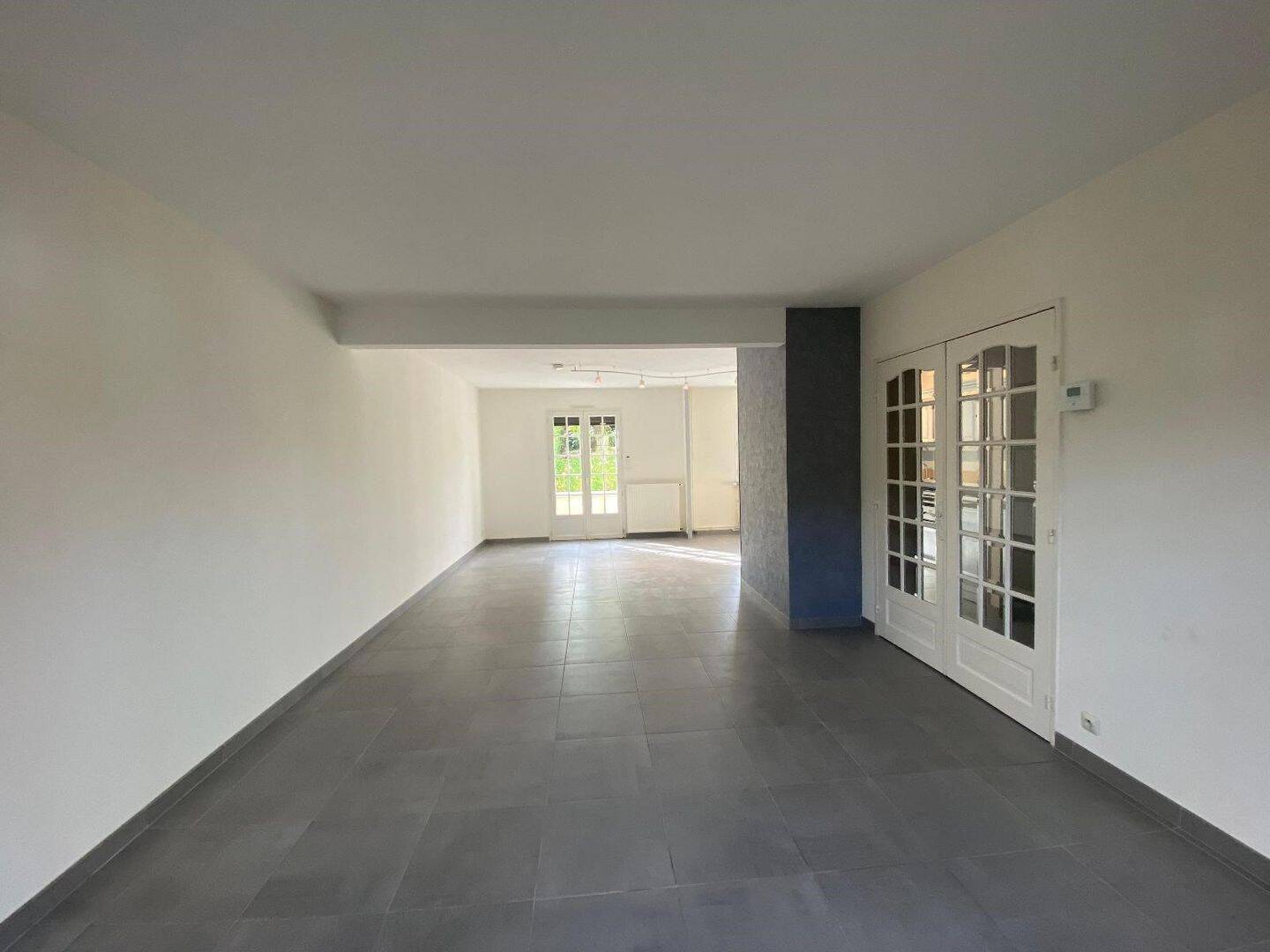 Maison — 4