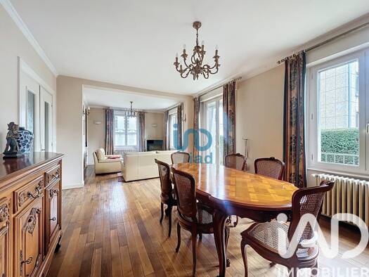 Maison de ville à vendre 299 000 € 8 pièces 6 chambres 180 m² 318 m² de terrain Saint Michel-Tertiales-Le Rôleur Valenciennes 59300