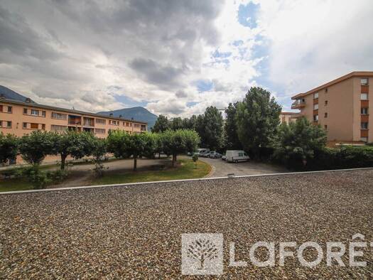 Triplex à vendre 178 000 € 3 pièces 2 chambres 62 m² RDC/4 Les Ecarts Embrun 05200