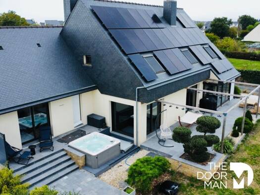 Demeure à vendre 714 000 € 6 pièces 5 chambres 255 m² 2 143 m² de terrain Sud Lamballe-Armor 22400