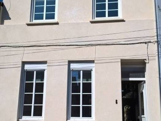 Maison à louer 750 € 4 pièces 3 chambres 85 m² Calais 62100