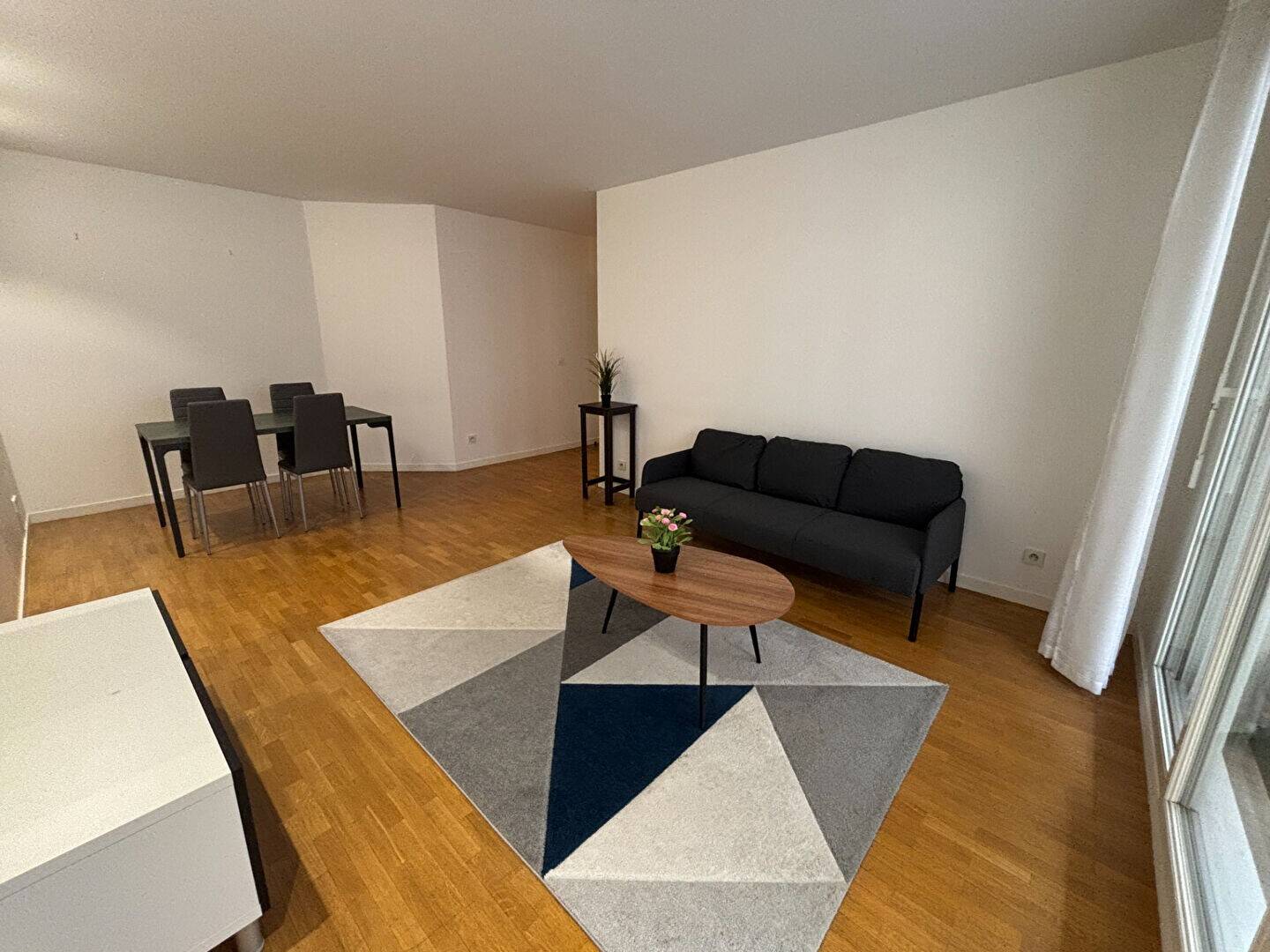 Maison à louer, 66m², COURBEVOIE