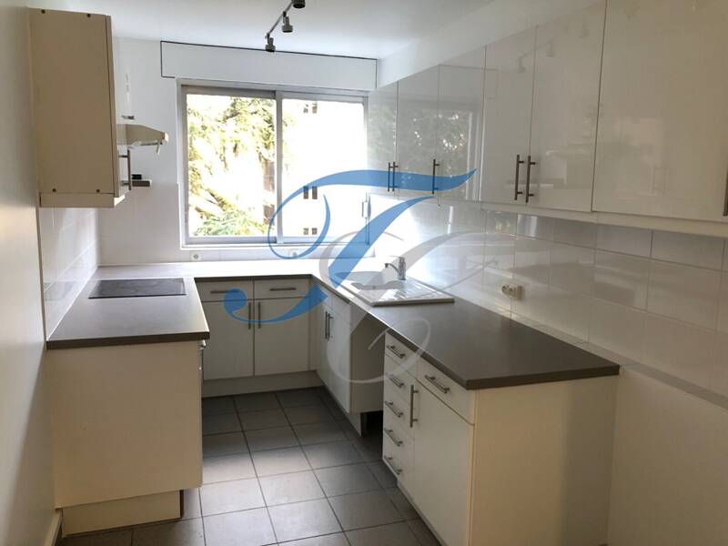 Maison à louer, 91m², PARIS 16E