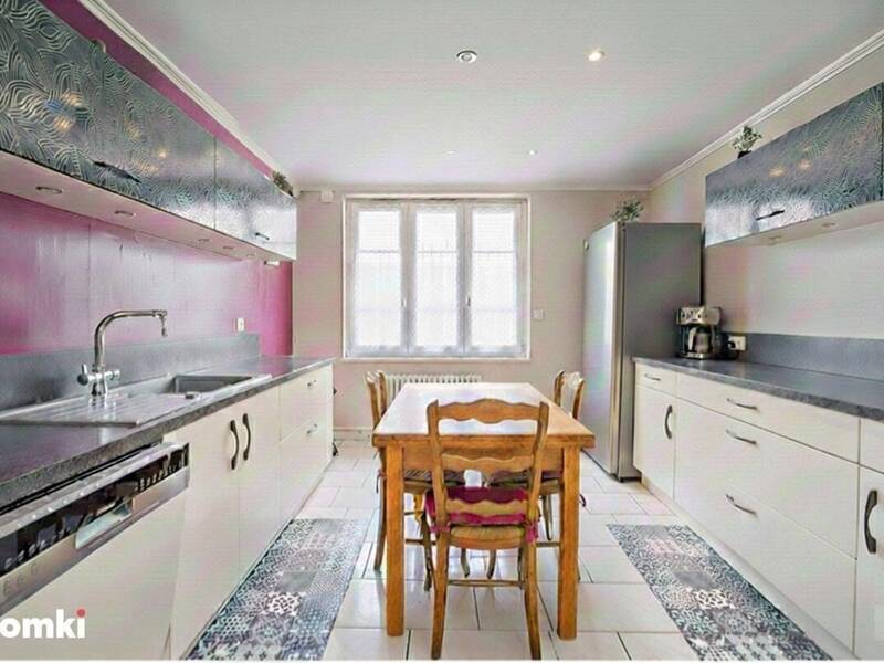 Maison à vendre, 181m², CHAVANOZ