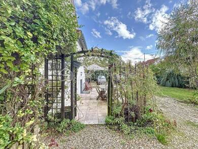 Villa à vendre 325 000 € 8 pièces 6 chambres 178 m² Centre Essonnes-Robinson Corbeil-Essonnes 91100