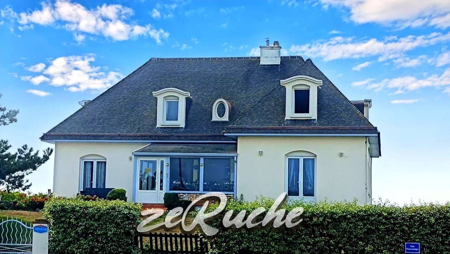 Maison à vendre, 314m², SAINT COME DE FRESNE