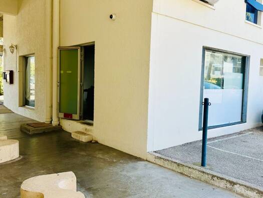 Local commercial à vendre 219 000 € 70 m² de surface de vente Centre La Grande-Motte 34280