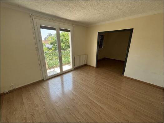 Duplex à louer 581 € 4 pièces 1 chambre 66,6 m² 1er étage La Royale-Cauvel Ales 30100