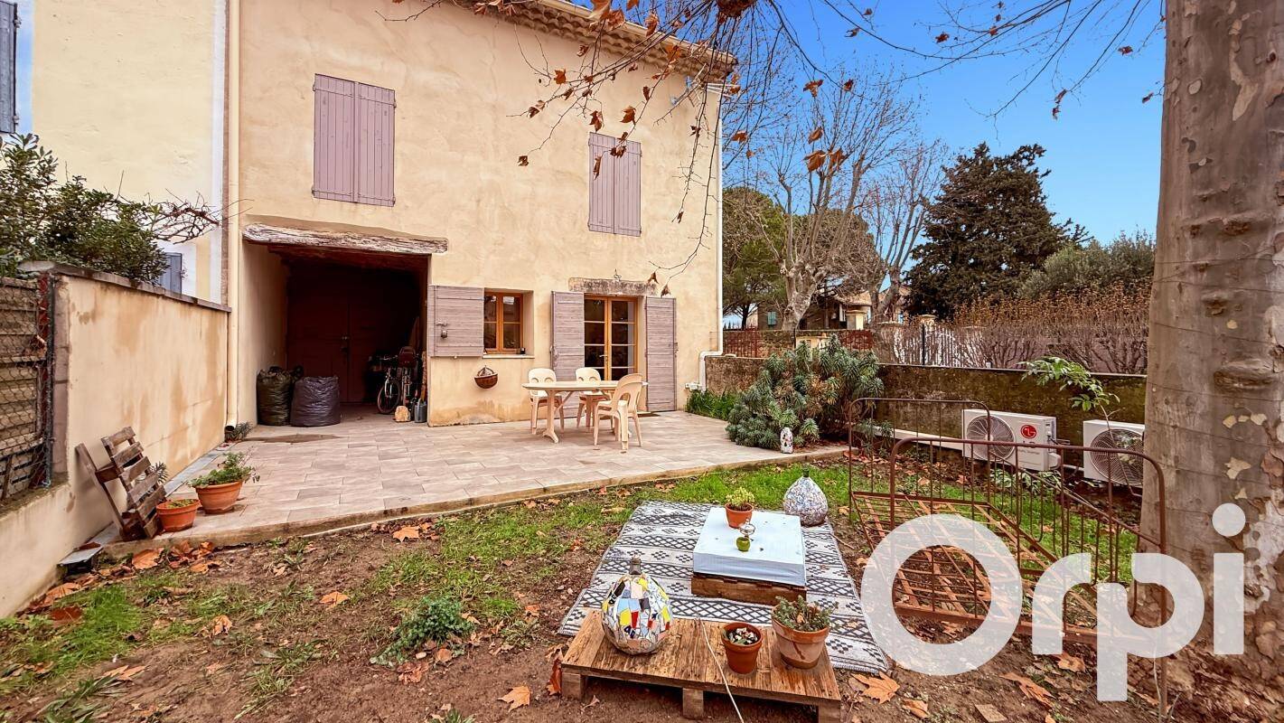 Maison à vendre, 90m², SAINTE CECILE LES VIGNES