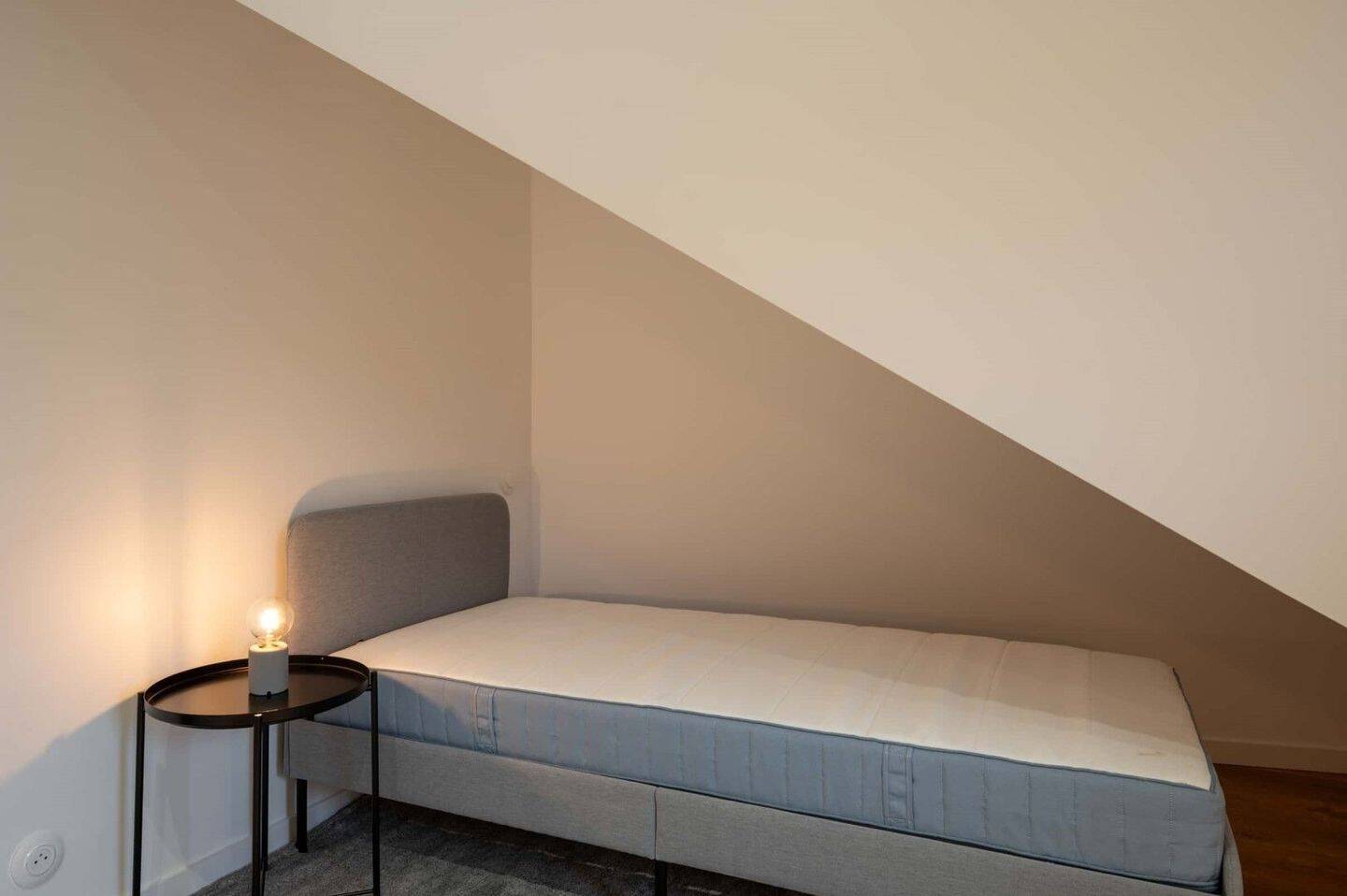 Maison à louer, 15m², MONTREUIL