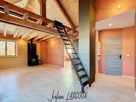 Duplex à vendre - Première occupation 413 000 € 3 pièces 2 chambres 100 m² Étage 2/2 Corrençon-en-Vercors 38250