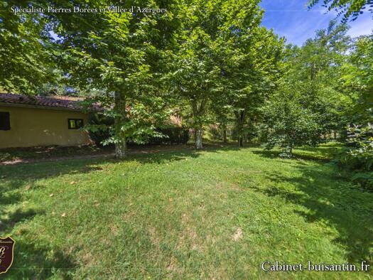 Maison de plain-pied à vendre 250 000 € 3 pièces 2 chambres 57 m² 1 223 m² de terrain Chatillon 69380