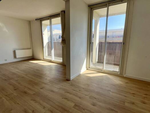 Appartement à vendre 199 000 € 5 pièces 3 chambres 97,5 m² Marseille 10ème 13010