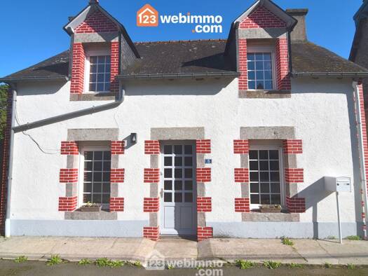 Maison à vendre 120 700 € 3 pièces 2 chambres 73 m² 552 m² de terrain Plounévez-Quintin 22110