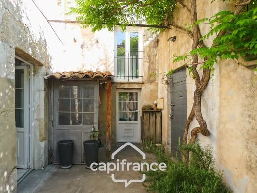 Maison à vendre 235 000 € 5 pièces 4 chambres 128 m² 181 m² de terrain Saint-Geniès-de-Comolas 30150