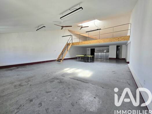 Loft à vendre 320 000 € 2 pièces 1 chambre 114,9 m² Étage 5/5 Les Grandes Carmes Marseille 2ème arrondissement 13002