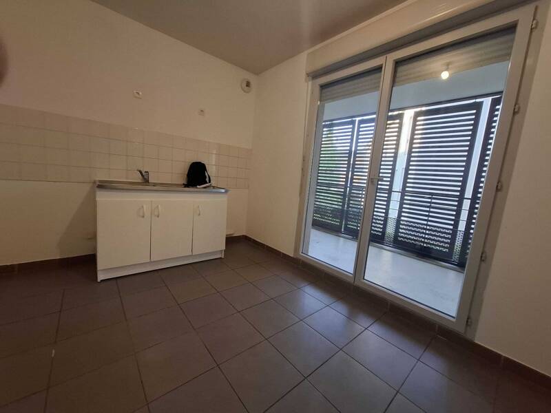 Maison à louer, 67m², GREZIEU LA VARENNE