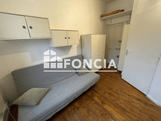 Appartement à louer 287 € 1 pièce 13,1 m² 5ème étage Centre-ville - Victor Hugo Grenoble 38000