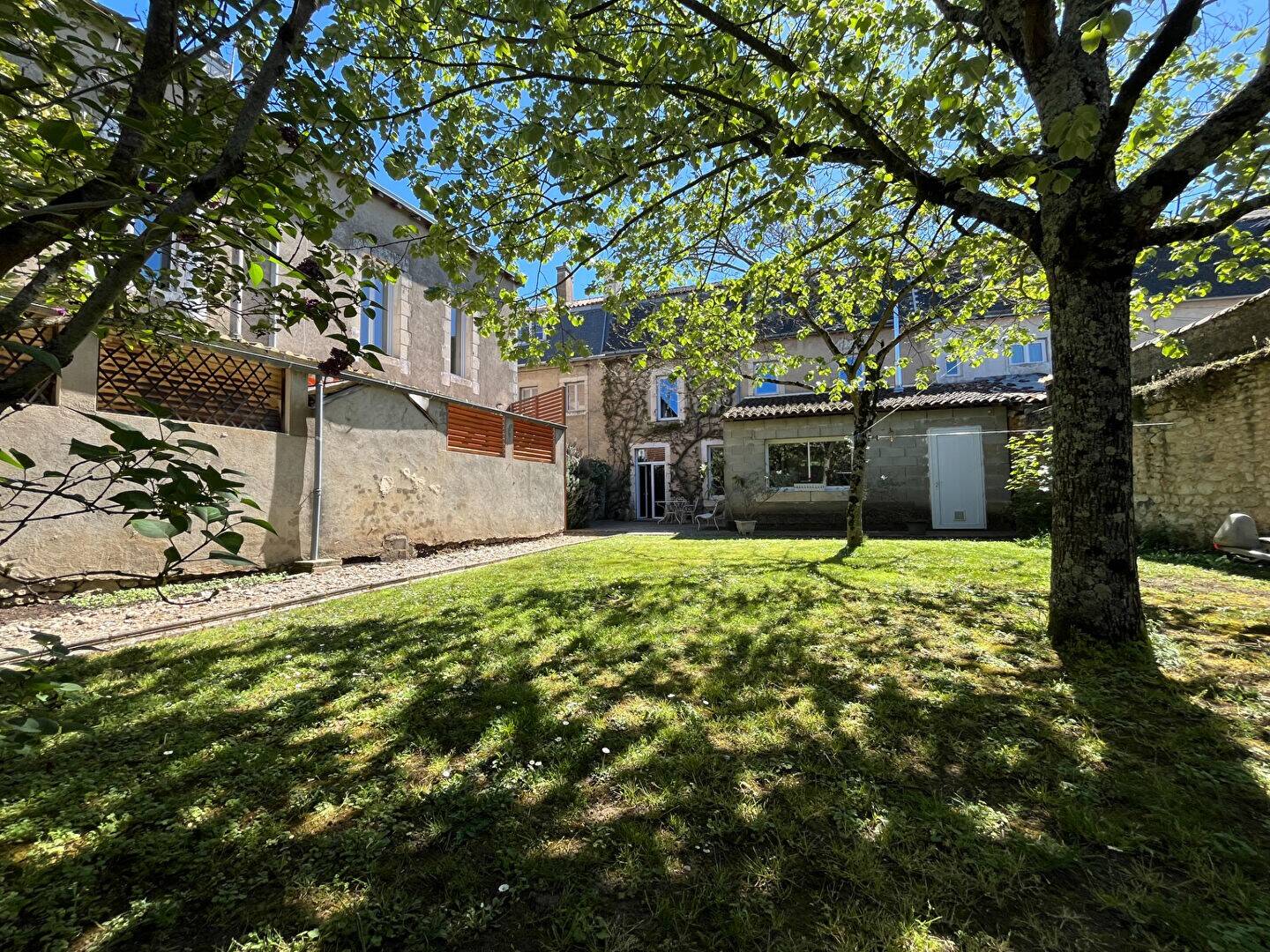 Maison à vendre, 229m², POITIERS