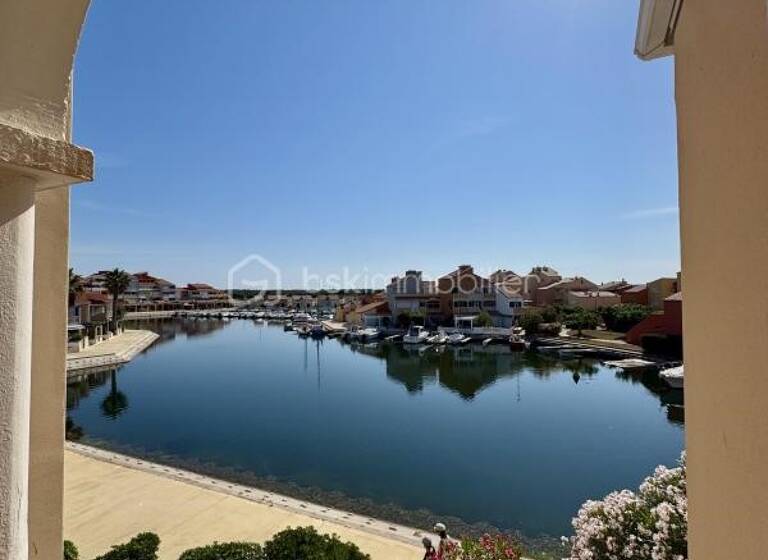 Appartement à vendre 116 000 € 2 pièces 1<br/>chambre 35 m²<br/>superficie Dernier étage, 2/2<br/>étage Le Barcarès 66420