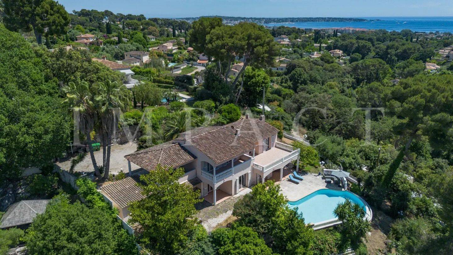 Maison à vendre, 240m², ANTIBES