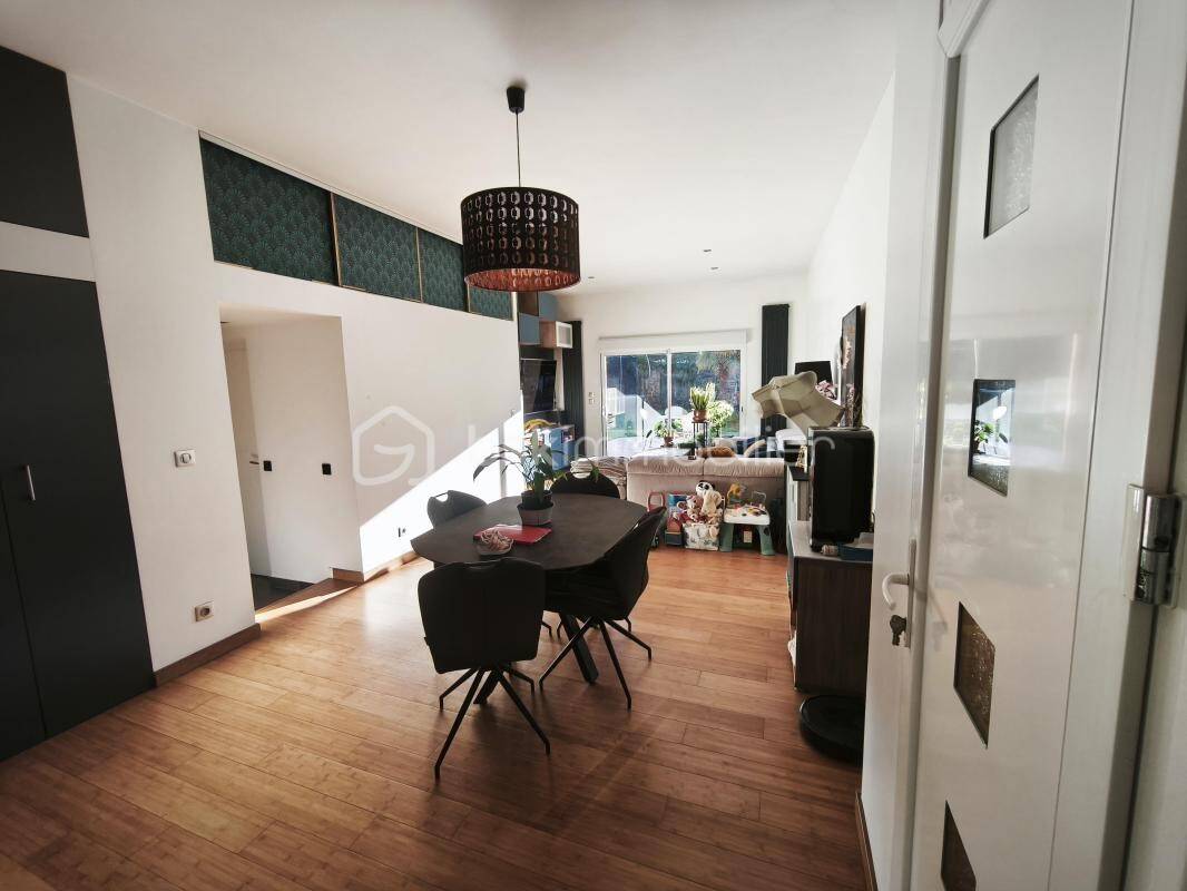 Maison à vendre, 138m², ROISSY EN FRANCE
