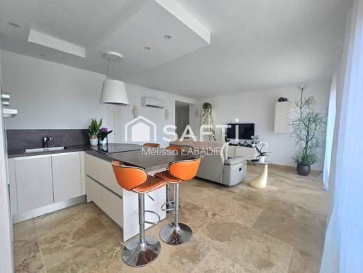 Appartement à vendre 249 000 € 3 pièces 2 chambres 61 m² Étage 3/3 Nord Le Pradet 83220