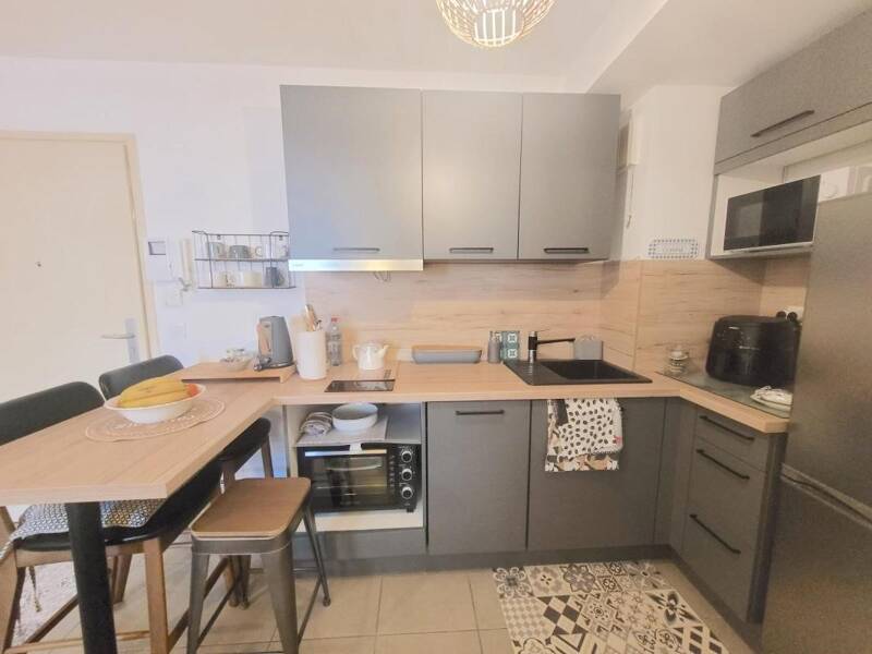 Maison à louer, 44m², MARSEILLE 8E