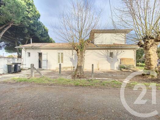 Maison à vendre 220 000 € 2 pièces 1 chambre 50 m² 92,8 m² de terrain La Teste de Buch 33260
