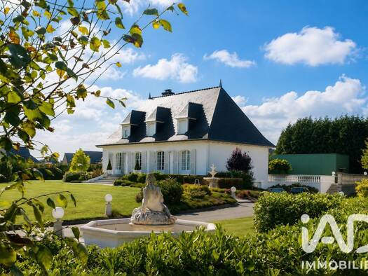 Maison à vendre 468 000 € 11 pièces 5 chambres 260 m² 4 730 m² de terrain Bréhan 56580