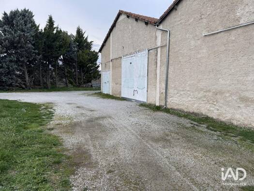 Local commercial à louer 560 € 130 m² de surface de vente Zone Industrielle Saint Joseph Manosque 04100