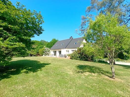 Maison à vendre 292 000 € 7 pièces 5 chambres 130 m² 4 820 m² de terrain Le Sourn 56300