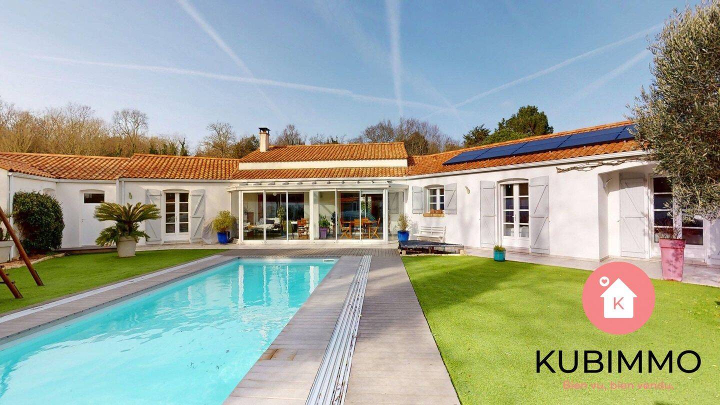 Maison à vendre, 210m², SAINT VINCENT SUR JARD