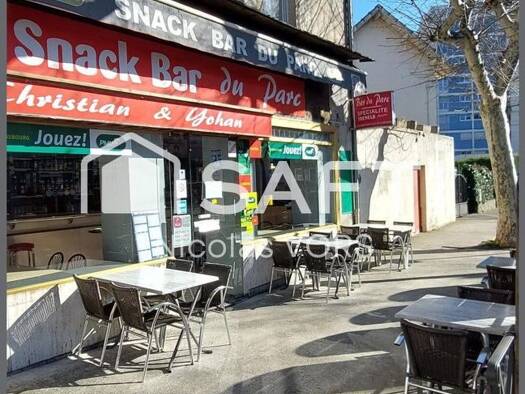 Boutique à vendre Fonds de commerce 87 000 € 140 m² de surface de vente Nord Millau 12100