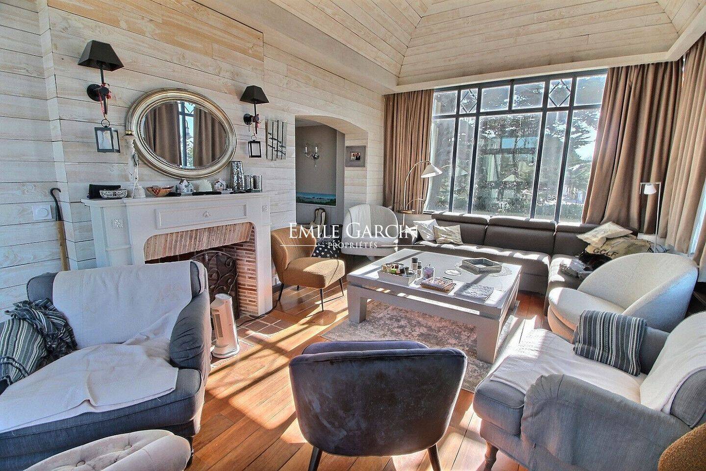 Maison à vendre, 429m², SAINT BRIAC SUR MER
