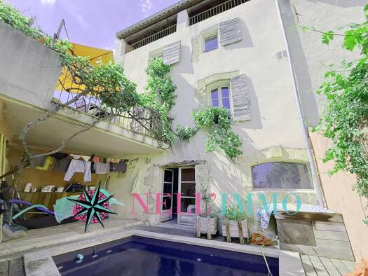 Maison à vendre 549 000 € 8 pièces 5 chambres 216,27 m² 172 m² de terrain Pélissanne 13330
