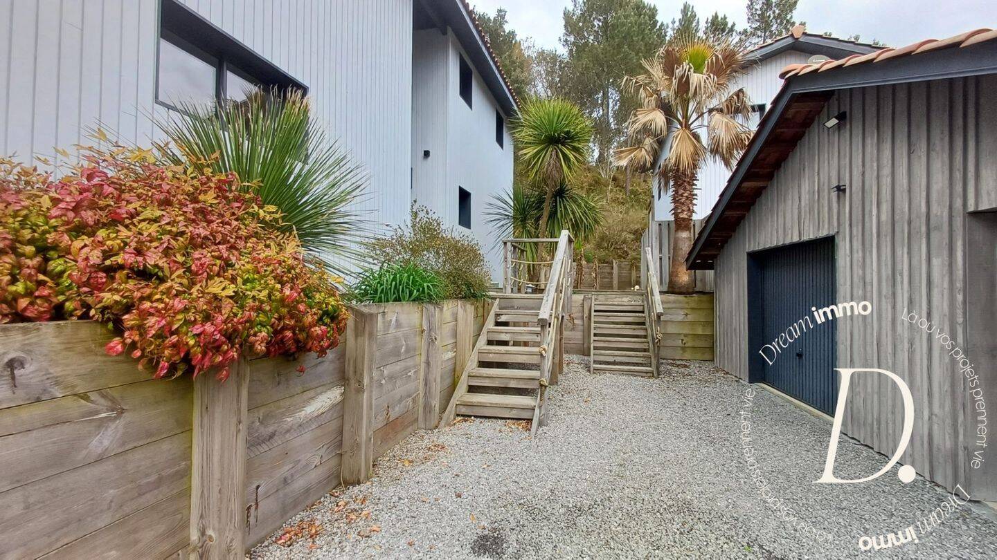 Maison à vendre, 310m², VIELLE SAINT GIRONS