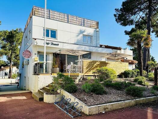 Immeuble à vendre 378 000 € 73 m² La Palmyre Les Mathes 17570