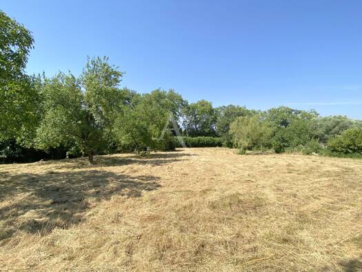 Terrain à vendre 77 000 € 2 663 m² de terrain Castelnaudary 11400