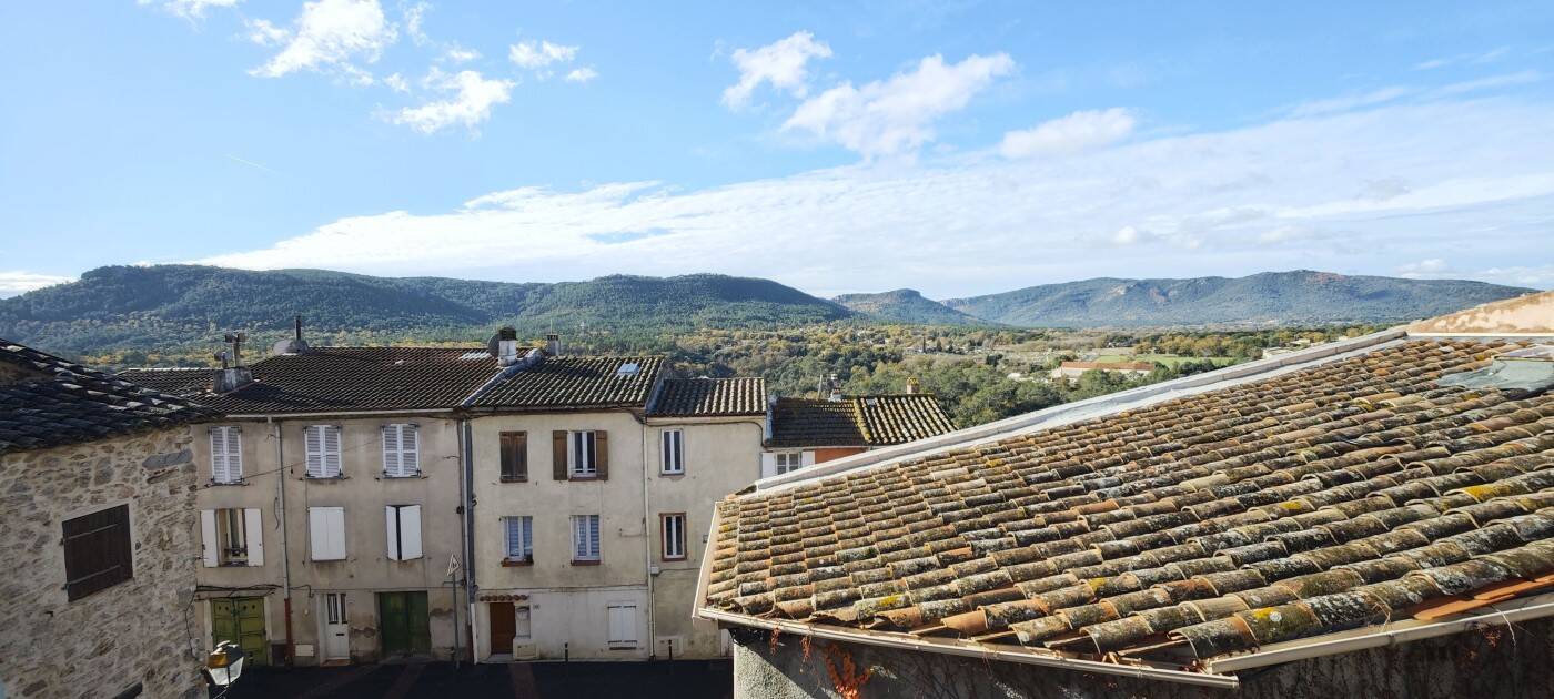 Maison à vendre, 75m², BAGNOLS EN FORET