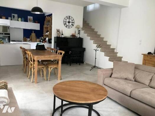Maison à vendre 565 000 € 4 pièces 3 chambres 100 m² Le Grau-du-Roi 30240