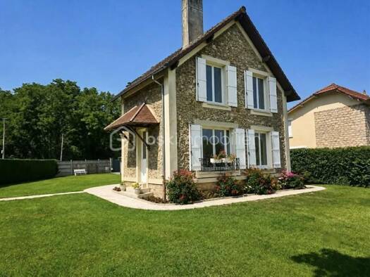 Maison à vendre 299 000 € 4 pièces 3 chambres 86 m² 1 700 m² de terrain Meaux 77100