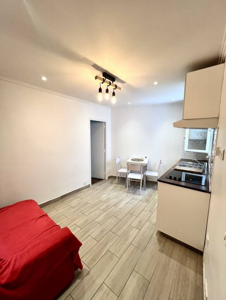 Maison à louer, 25m², IVRY SUR SEINE