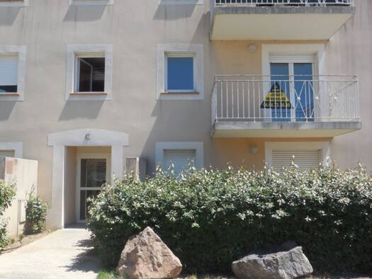 Appartement à louer 450 € 2 pièces 1 chambre 44,3 m² Étage 2/2 Trèbes 11800