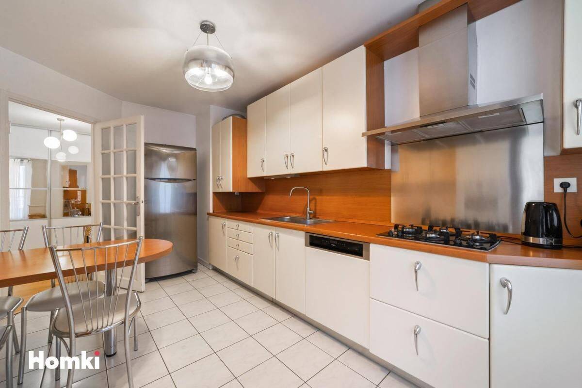 Appartement T5 de 109 m2 à Villeurbanne 69100, Rue Edouard Vaill — 3
