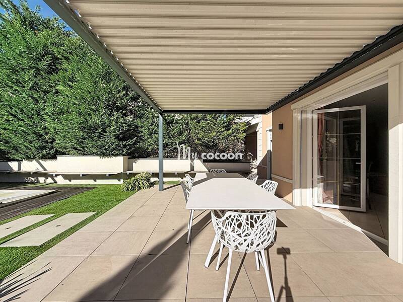 Maison à vendre, 255m², LYON 3E