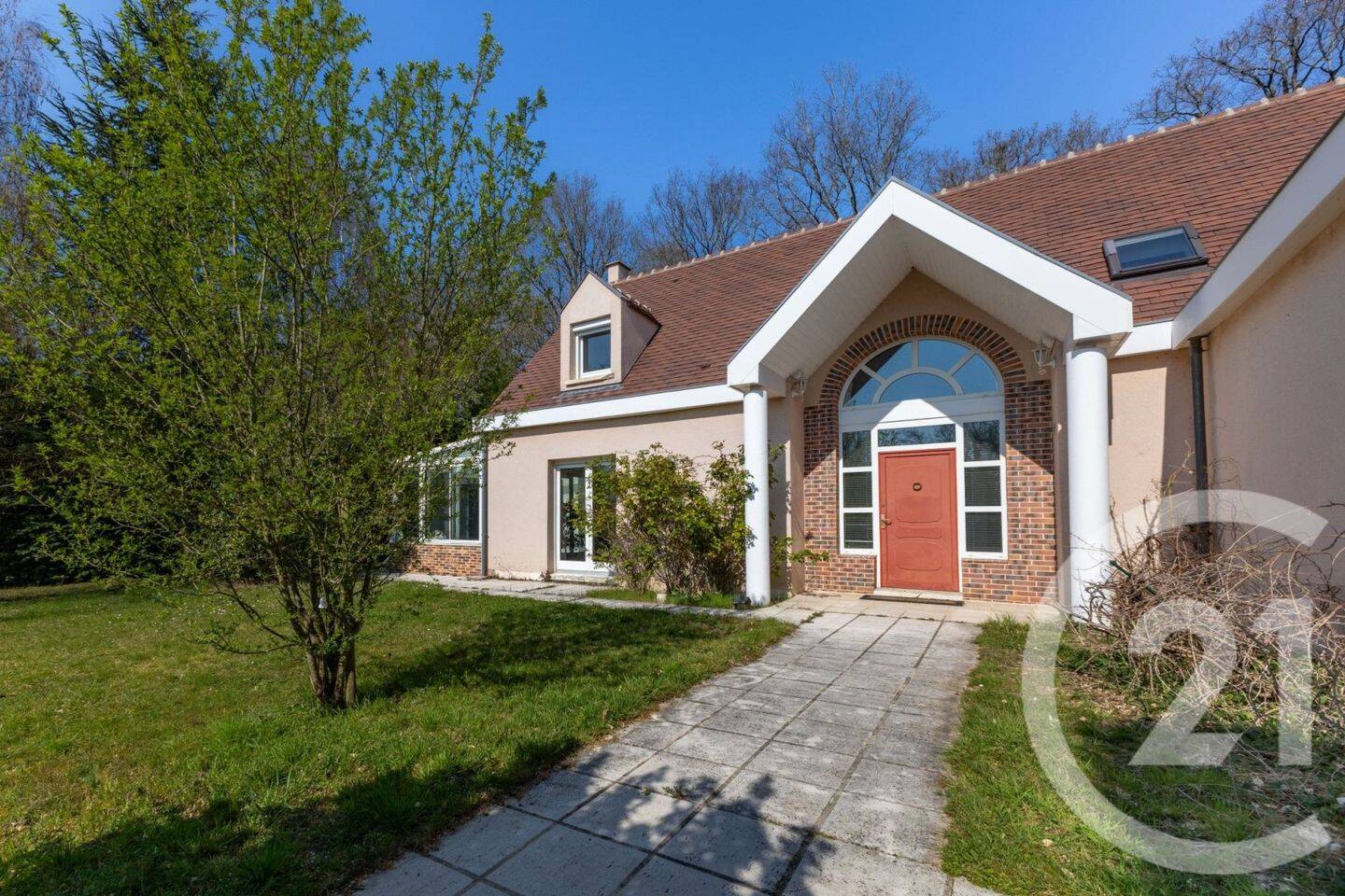 Maison à vendre, 230m², FORGES LES BAINS