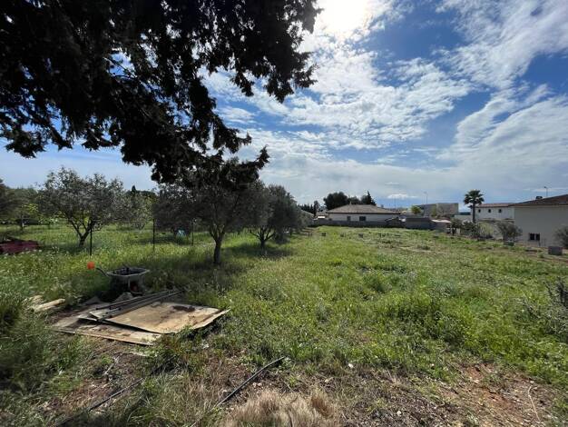 Terrain constructible à vendre 154 400 € 734 m² de terrain Ecarts Narbonne 11100