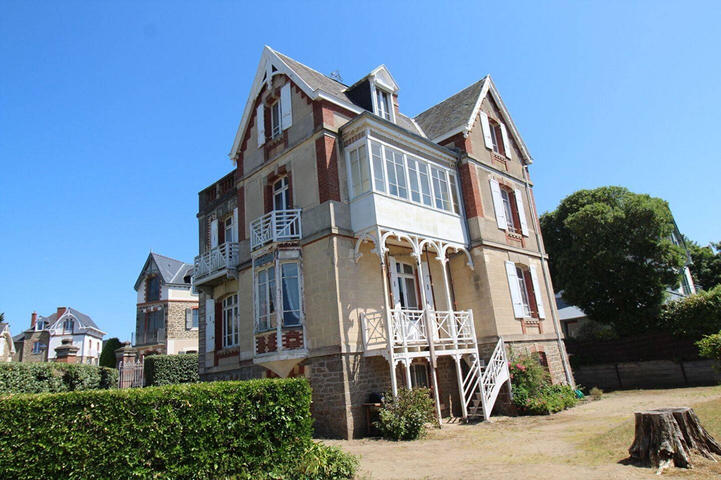 Maison à vendre, 219m², SAINT LUNAIRE