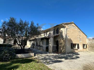 Ferme à vendre 735 000 € 7 pièces 5 chambres 234,5 m² 5 305 m² de terrain Ouest Sud Vaison-la-Romaine 84110